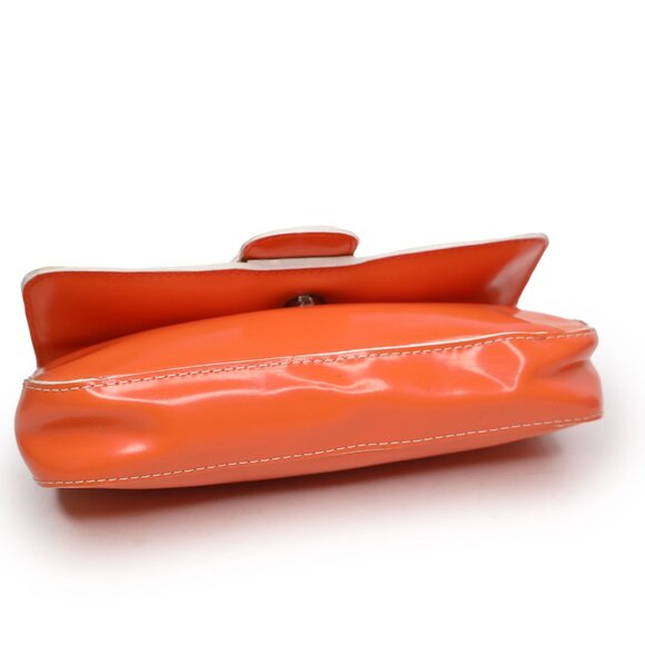 Vintage Guess Y2K Mini Baguette Shoulder Bag Orange Faux Leather White Trim - Picture 7 of 15